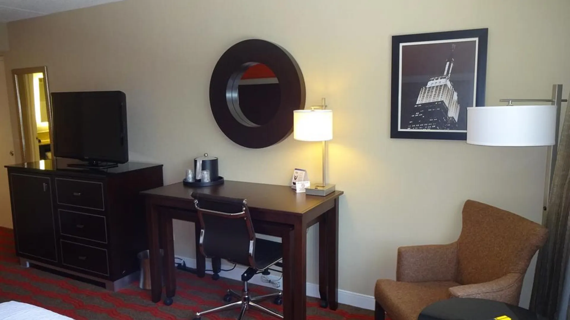 LaGuardia Plaza Hotel New York