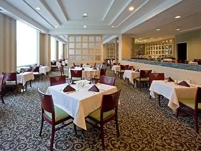 Doubletree By Hilton New York-Laguardia Hotel