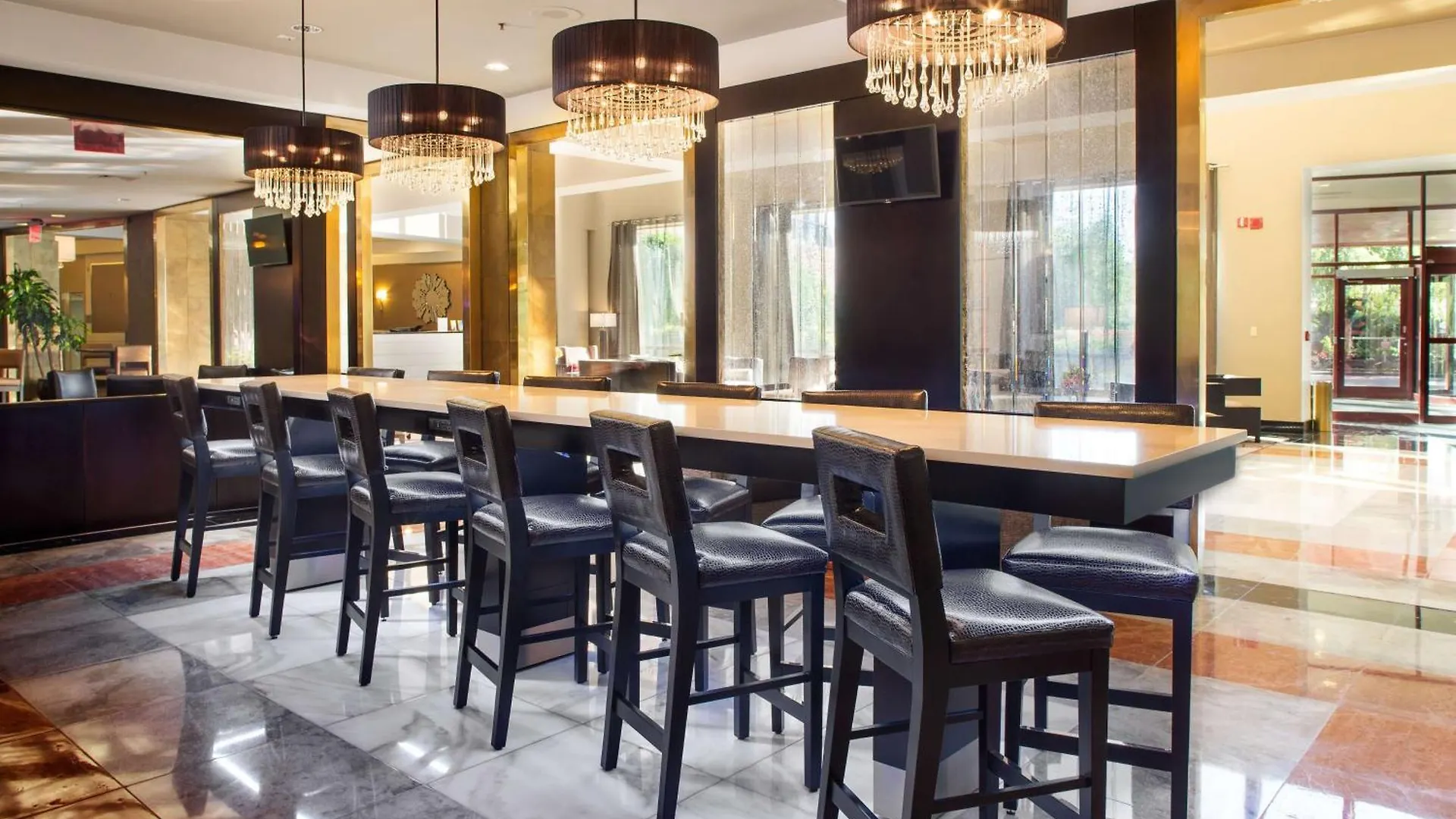 Doubletree By Hilton New York-Laguardia Hotel