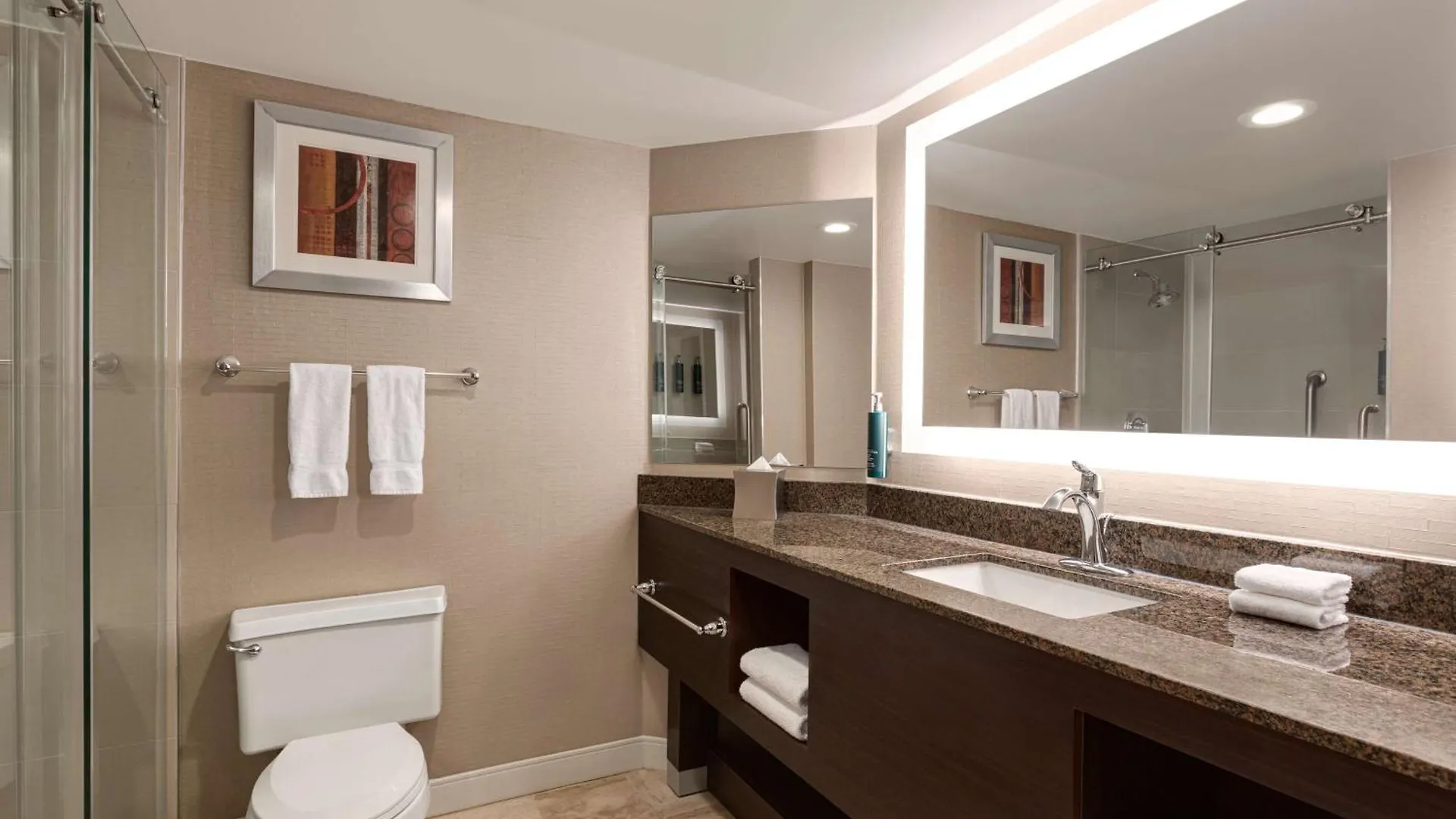 Laguardia Plaza Hotel New York